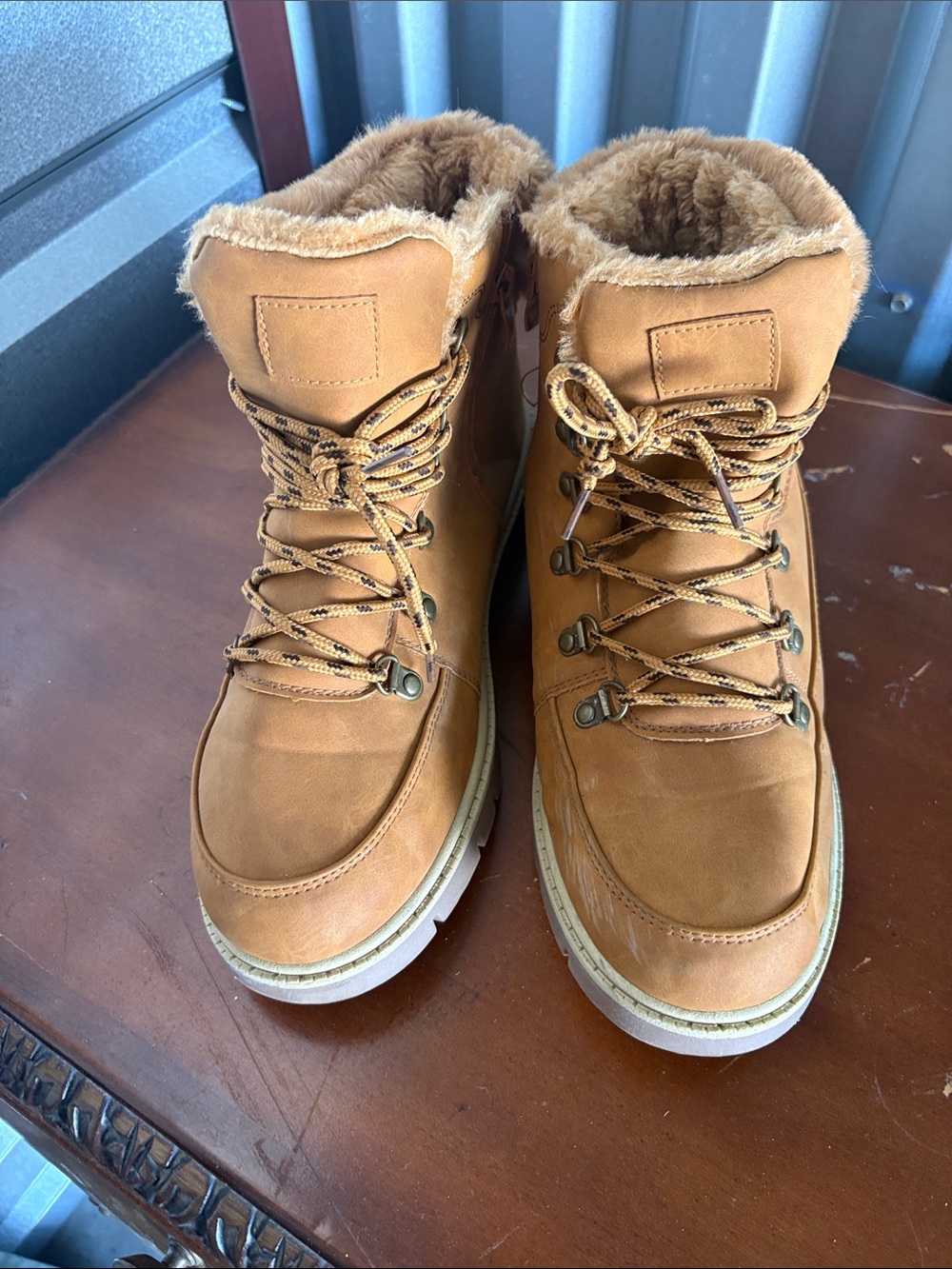 Women’s Tan Faux-Fur Lined Lace-Up Winter Boots - Picture 1 of 4